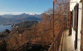 Balconata sul lago